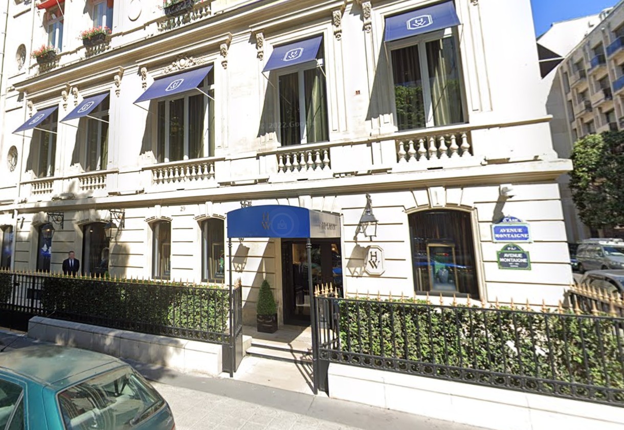 Spektakulärer Raubüberfall auf Luxusboutique nahe den Champs-Élysées