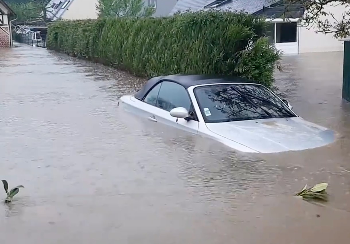Wetterkapriolen in Frankreich: Temperatursturz und heftige Unwetter