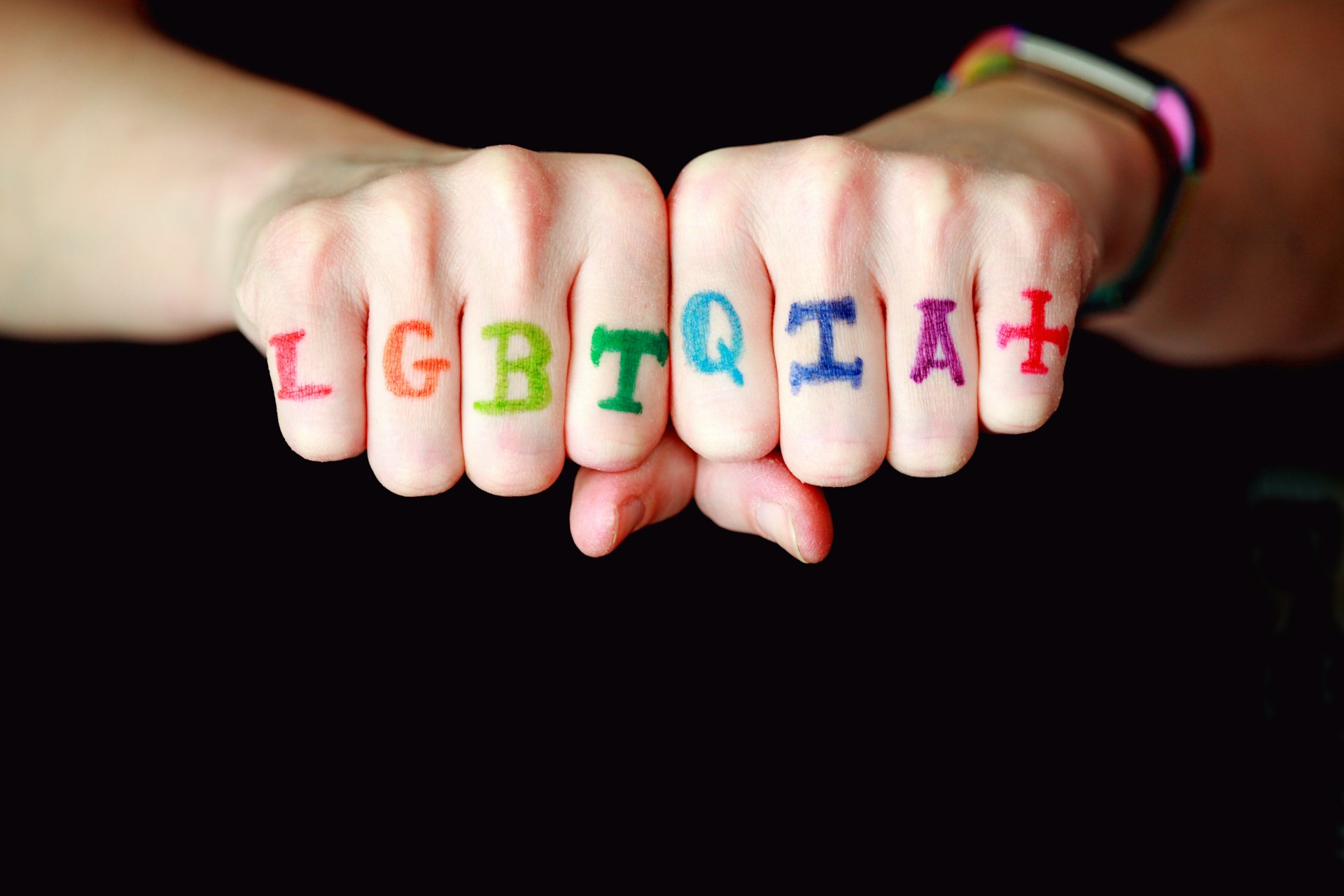 Verliert Europa seinen Kompass? – Rechte von LGBT+-Menschen in Gefahr