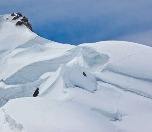 Schneeverhältnisse in den Alpen und Pyrenäen: Ein Kontrast, der Fragen aufwirft Schnee_Alpen