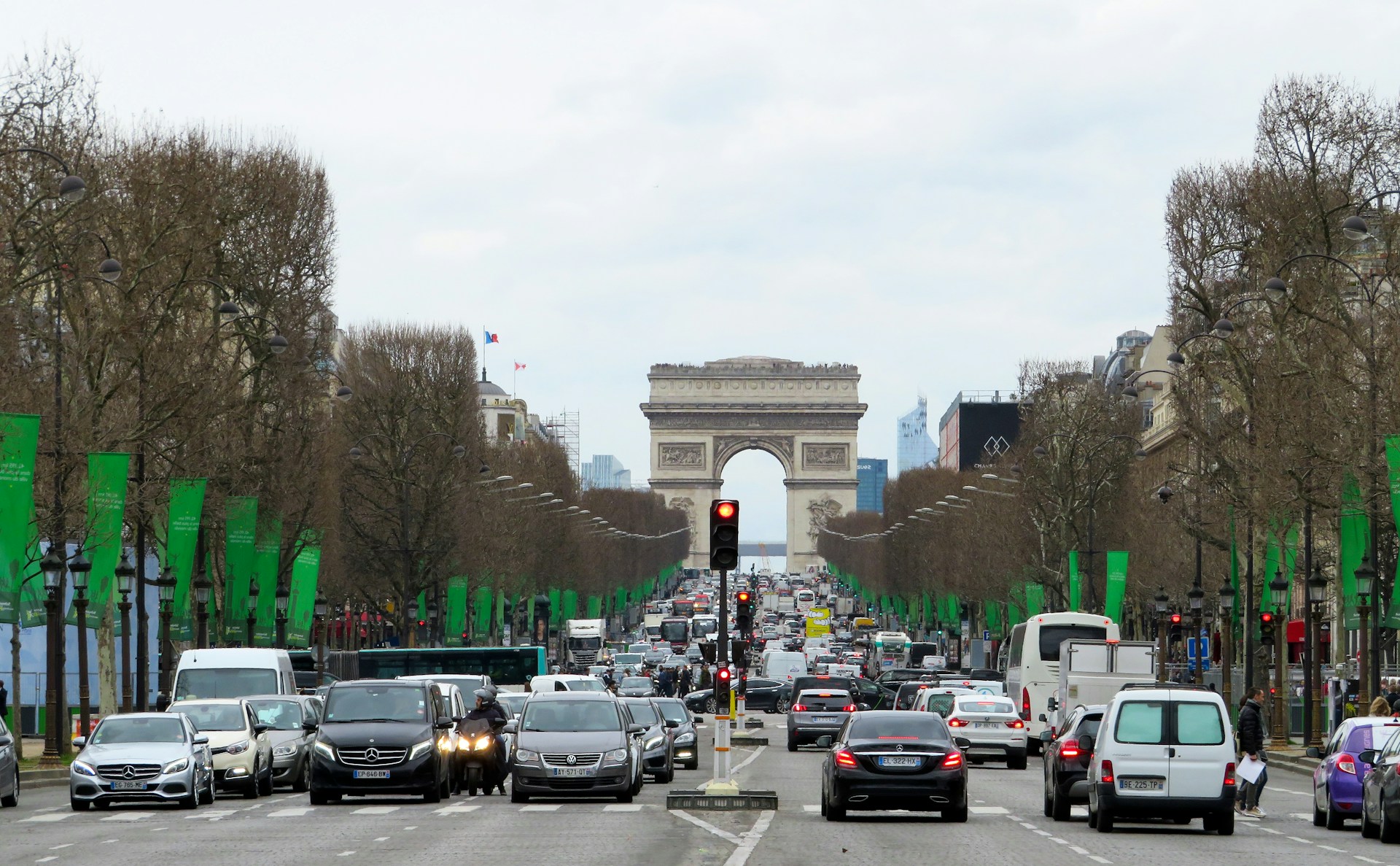 Die Zukunft der Champs-Élysées: Grüner, Fußgängerfreundlicher und Verlockender