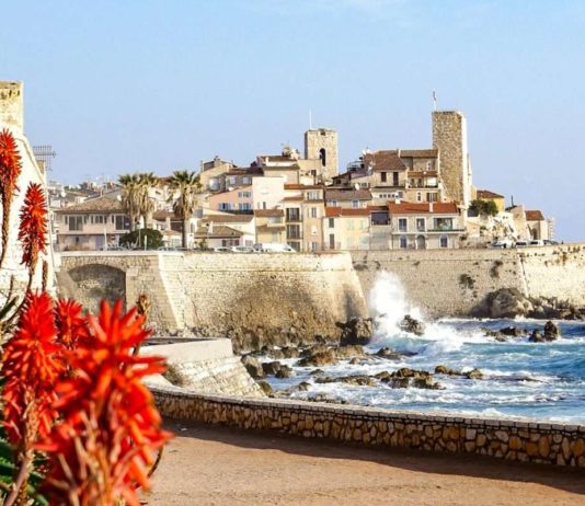 Genussvoll durch Antibes: Zwischen französischer Finesse und italienischem Herzblut Antibes