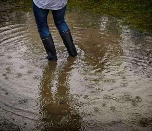 Unwetter über Frankreichs Mitte und Osten – Elf Départements in Alarmbereitschaft Starkregen_Überschwemmung