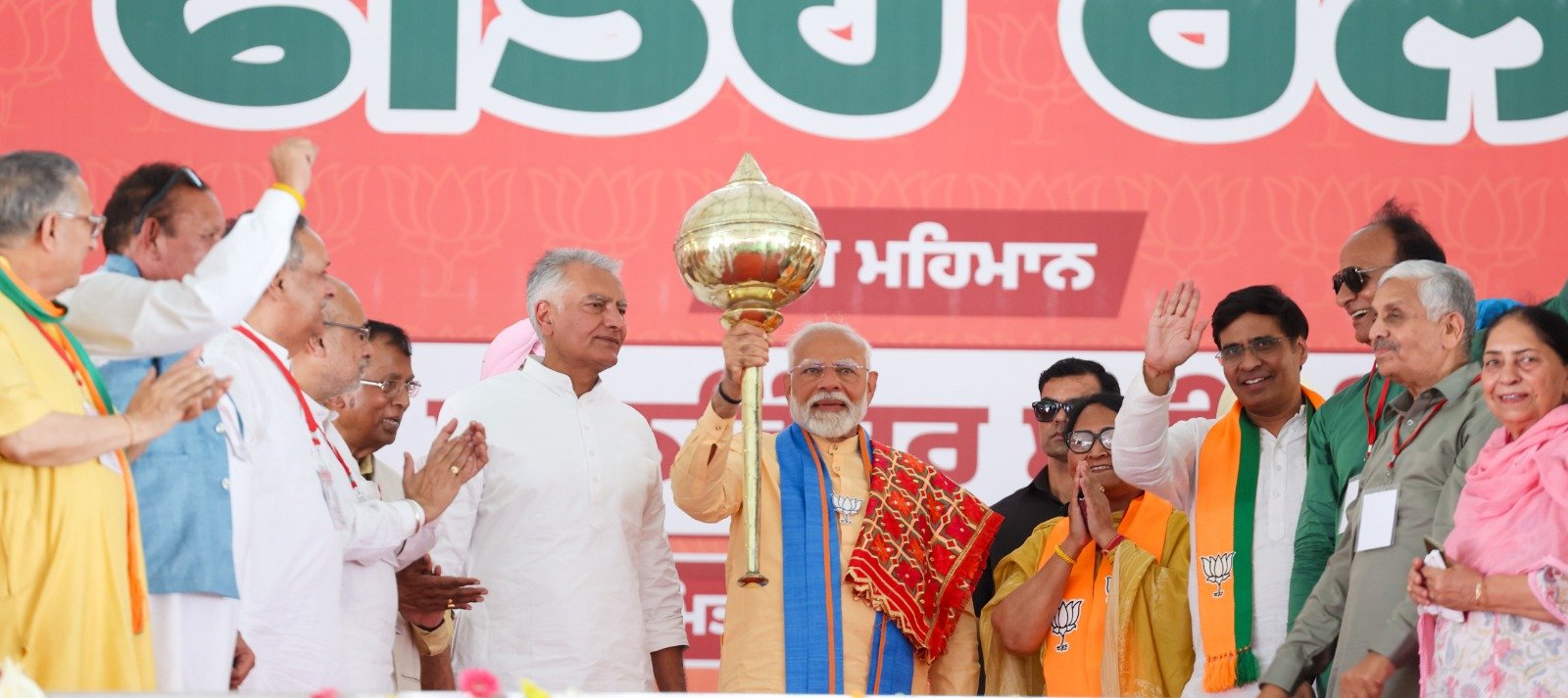 Narendra Modi's Triumph: Indien als Frankreichs strategischer Partner