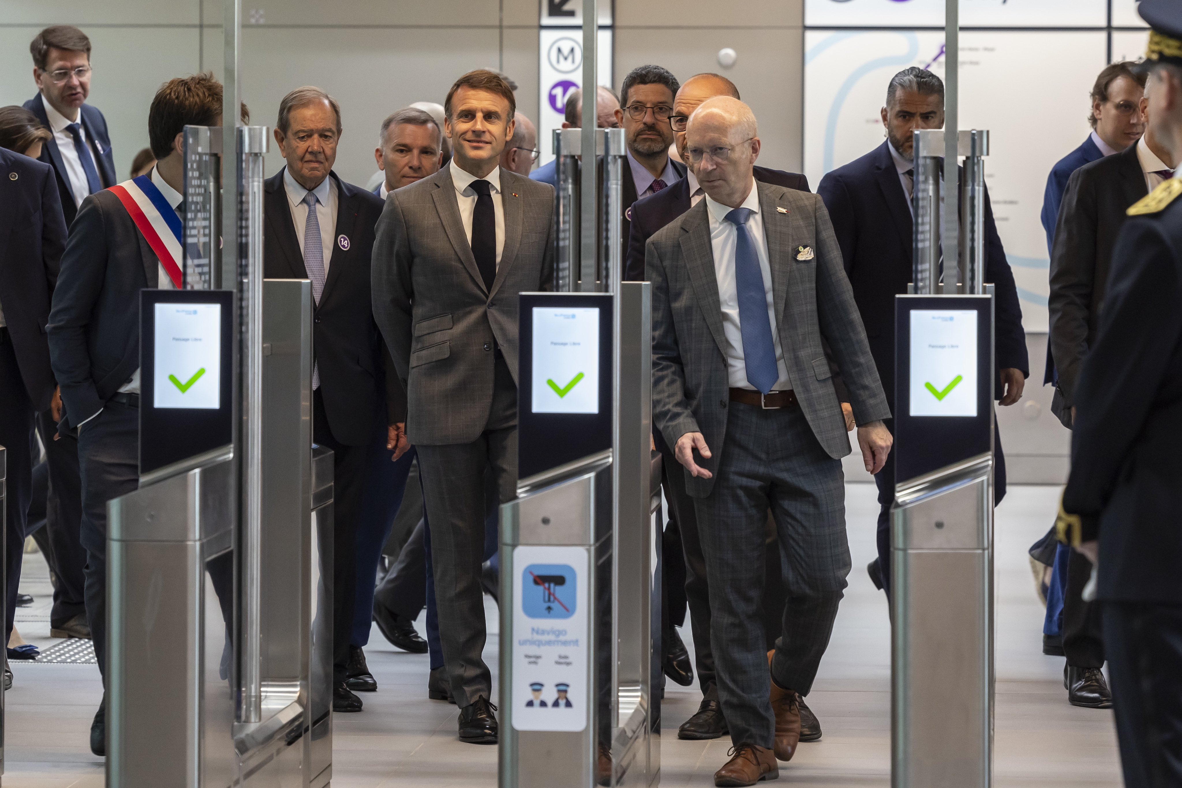 Parlamentswahl 2024: Emmanuel Macron an allen Fronten