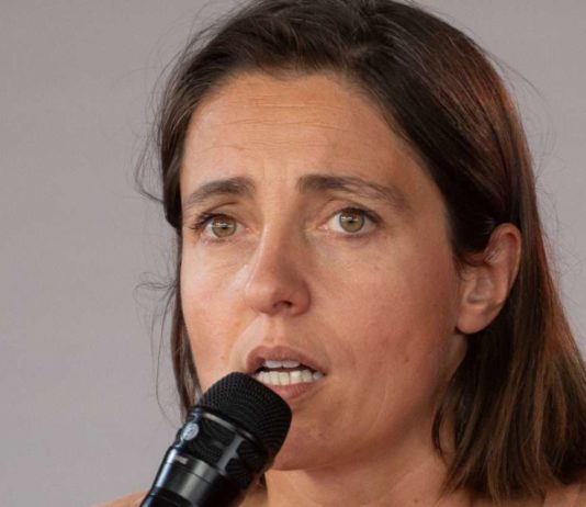 „Frankreich braucht sofort eine neue Regierung“, fordert Sophie Binet von der Gewerkschaft CGT Sophie_Binet