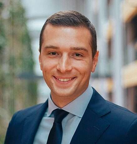 Parlamentswahl 2024: Die Strategie des RN zur Erlangung der absoluten Mehrheit Jordan-Bardella