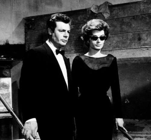 Abschied von Anouk Aimée: Eine Ikone des französischen Kinos verlässt die Bühne Marcello_Mastroianni_et_Anouk_Aimée