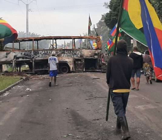 Unruhen in Neukaledonien: 2 Personen von Polizisten erschossen – 13 Tote seit Beginn der Krise Neukaledonien_ScreenX