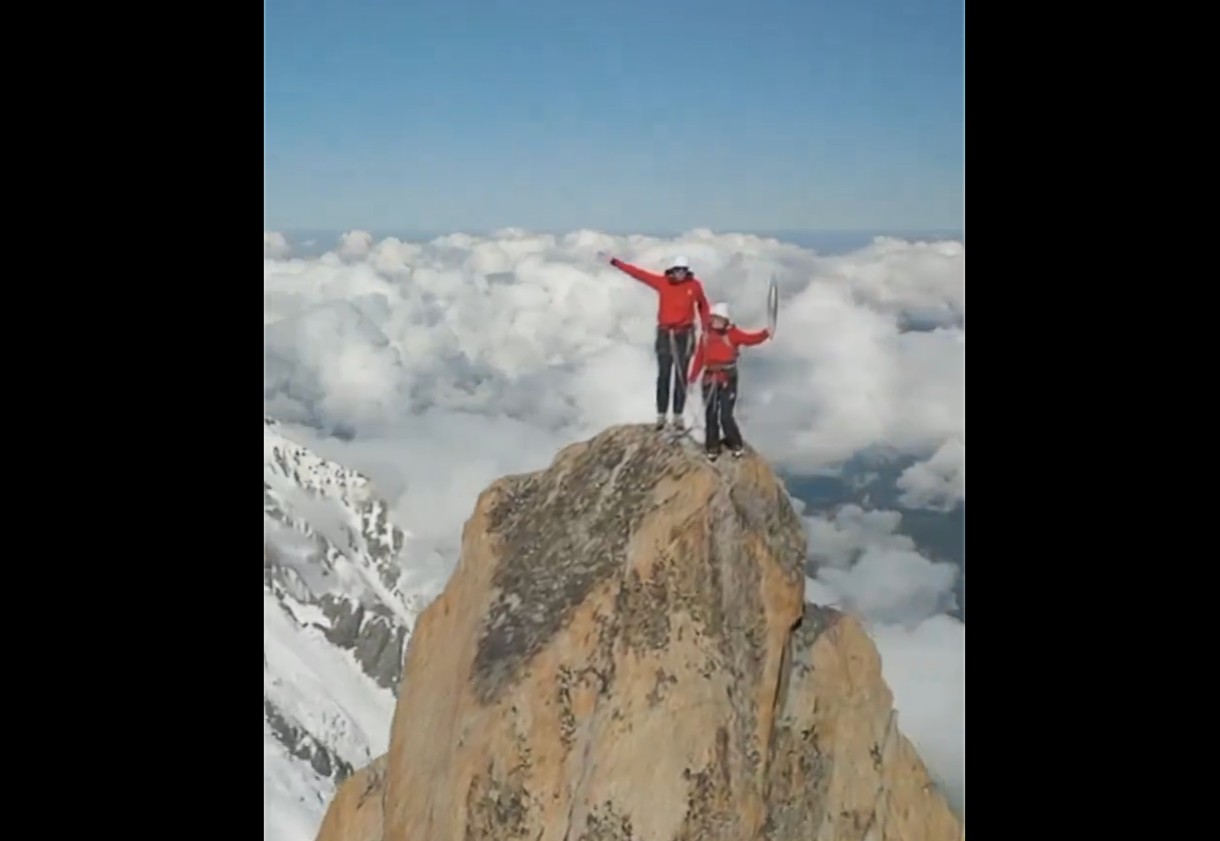 Paris 2024: Die Olympische Flamme erobert den Mont-Blanc