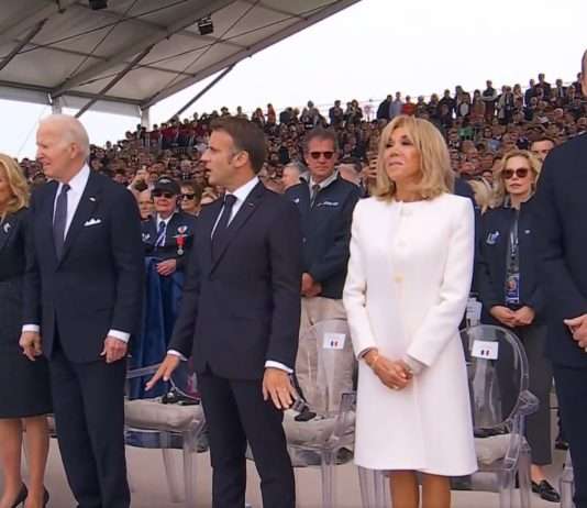 80 Jahre D-Day: Große Gedenkfeier am Omaha Beach Omaha-Beach_Gedenfeier_ScreenX