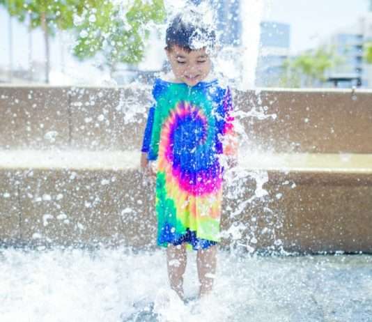 Montpellier sorgt vor: Neue Bodenfontänen gegen die Sommerhitze Wasserfontäne