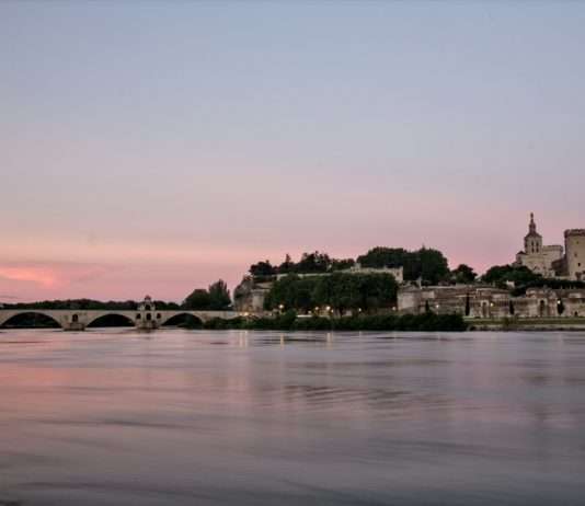 Kulinarische Entdeckungsreise durch Avignon – Die besten Restaurants der Stadt Avignon