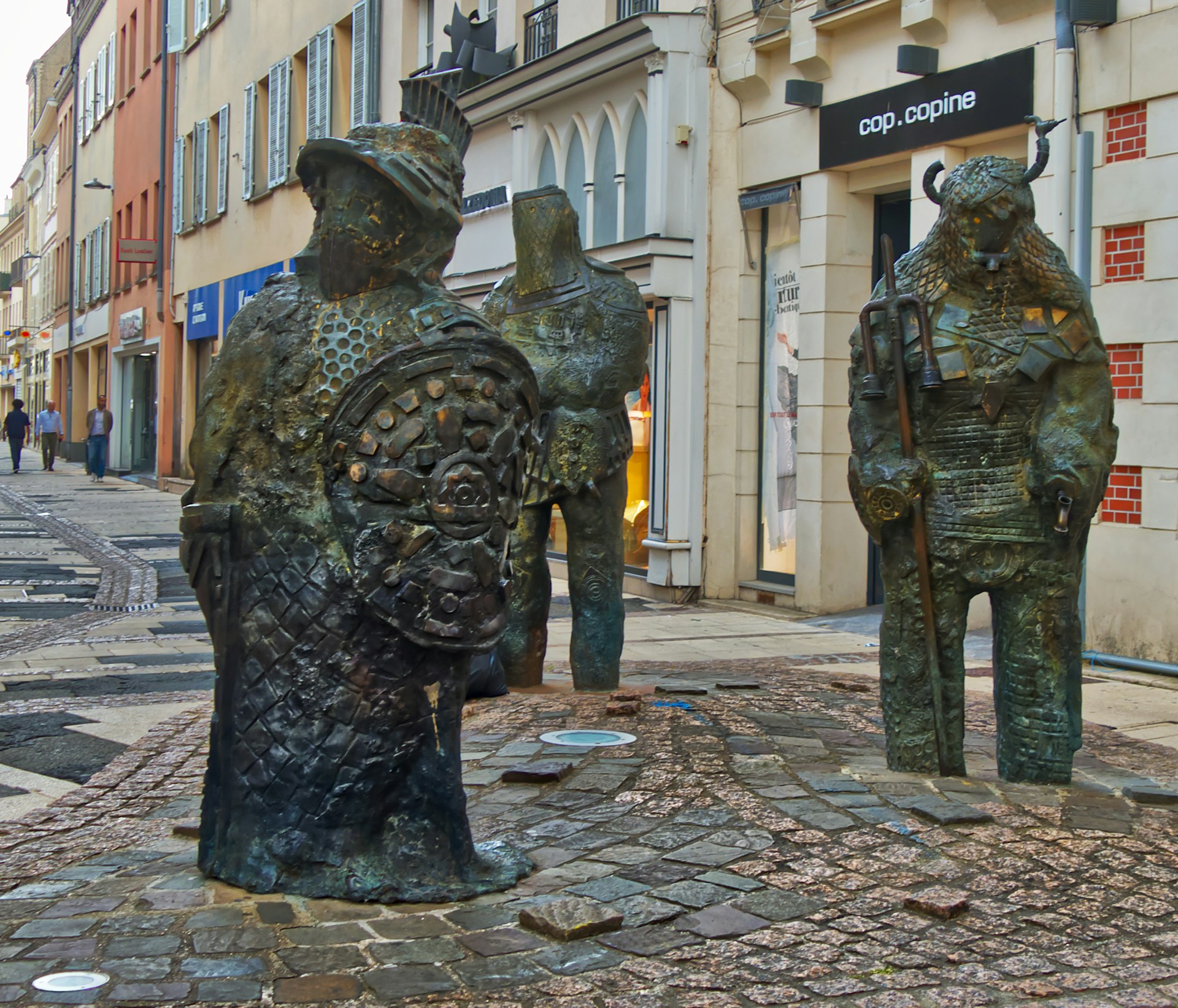 Chartres: Ein Spaziergang durch Geschichte und Kunst