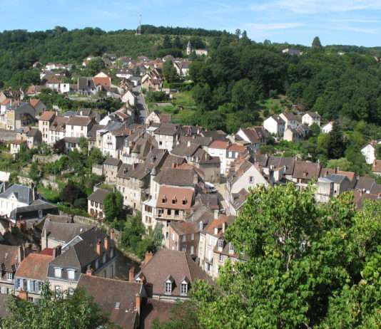 Aubusson: Entdeckungsreise durch die Stadt der Teppichkunst Aubusson_Wiki