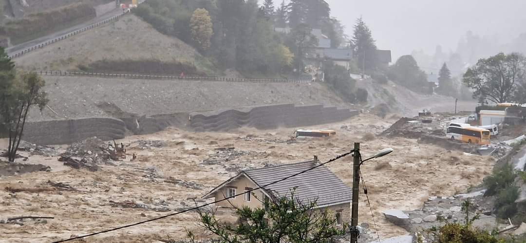 Wachsende Gefahr gefährlicher Unwetter in den Alpen Südfrankreichs