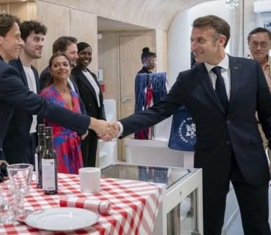 Macron am Scheideweg: Ein neuer Premierminister im August? Emmanuel_Macron_Olympia