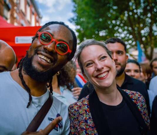 Lucie Castets auf Tour: Besuch bei Duralex und Gespräche über Arbeit und Industrie Lucie_Castets