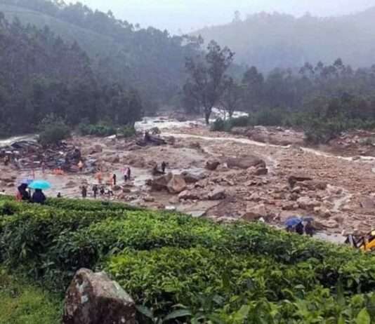 Katastrophale Erdrutsche in Südindien: 49 Tote und viele Vermisste Ueberschwemmungen_Indien_Kerala