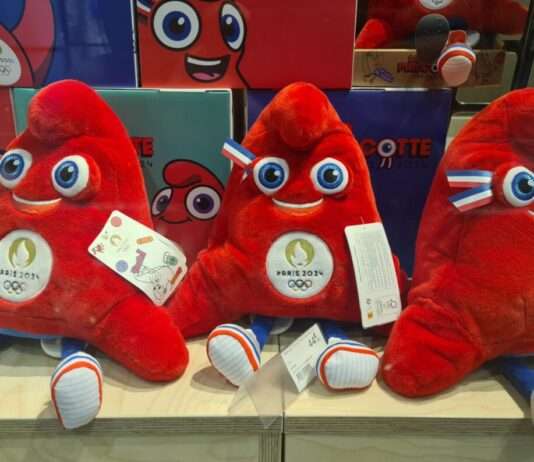 Welchen Erfolg haben die Maskottchen der Olympischen Spiele bei den Touristen? Phryges
