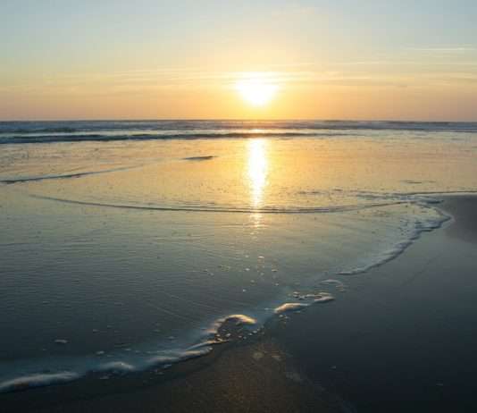 Sommerurlaub in Hourtin: Ein Erschwingliches Paradies in der Gironde Hourtin_Strand