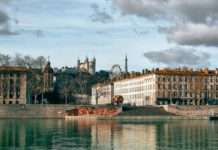 Von Lyon zum Mittelmeer: Eine Reise durch das Vallée du Rhône Lyon