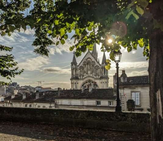 Angoulême: Ein Stadtführer durch das Herz der Charente Angoulême