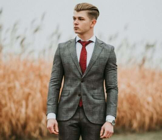 50 Jahre Volljährigkeit ab 18: Ein Rückblick und Vergleich zwischen Deutschland und Frankreich Junger_Mann