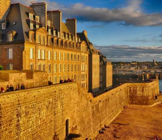 Saint‑Malo: zwischen Postkartenromantik und Alltagssorgen Saint-Malo