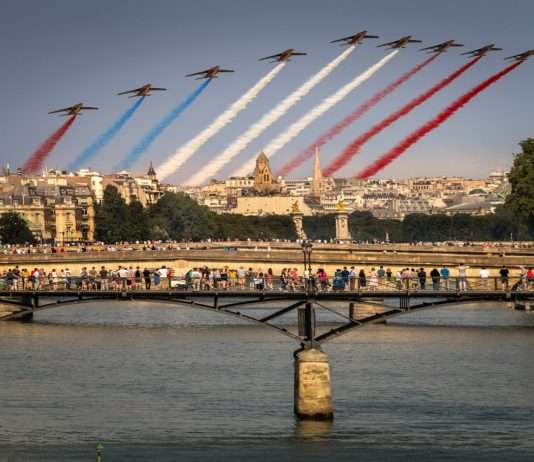 Der 14. Juli: Ein Symbol für Freiheit und Revolution Paris-14-Juli
