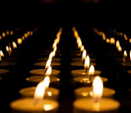 Candlelight-Konzerte: Musikalische Magie bei Kerzenschein erobert Lyon Candlelight