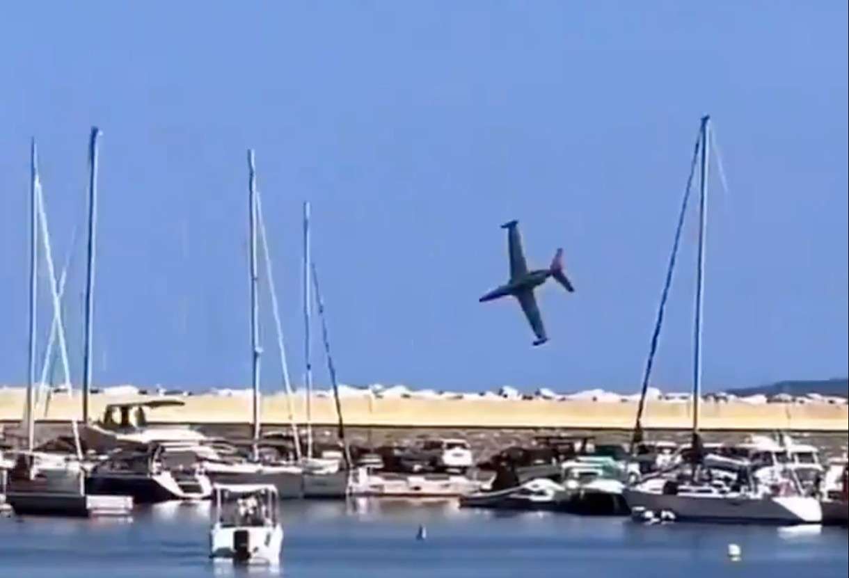 Flugzeugabsturz bei Gedenkfeiern in der Provence: Was wir wissen