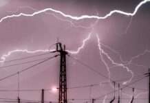 Blitzschlag legt Nîmes lahm – Stromausfall trifft 130.000 Haushalte Blitz_Stromausfall_unsplash