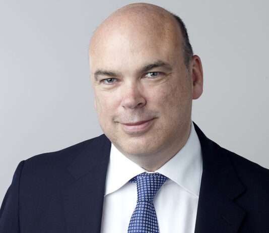 Tragödie vor Sizilien: Tech-Magnat Mike Lynch und fünf weitere Personen nach Yacht-Unglück vermisst Dr_Michael_Lynch_Wiki