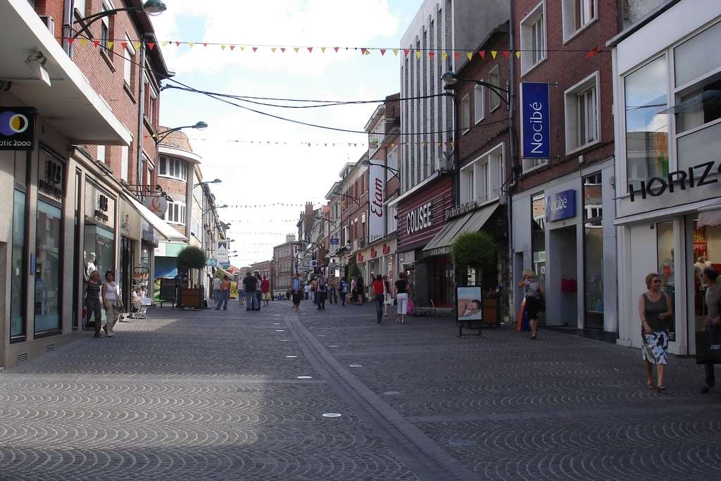 Lens: Eine Stadt im Herzen Nordfrankreichs – voller Geschichte und Kultur