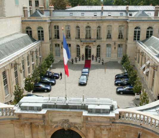 Emmanuel Macron und die Suche nach einem Premierminister – Frankreich in der Sackgasse? Amtssitz_Premier_Paris_Wiki