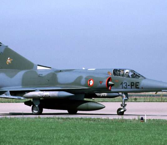 Kollision zweier Militärflugzeuge in Meurthe-et-Moselle: Suchaktionen nach den Piloten im Gange Mirage_5F
