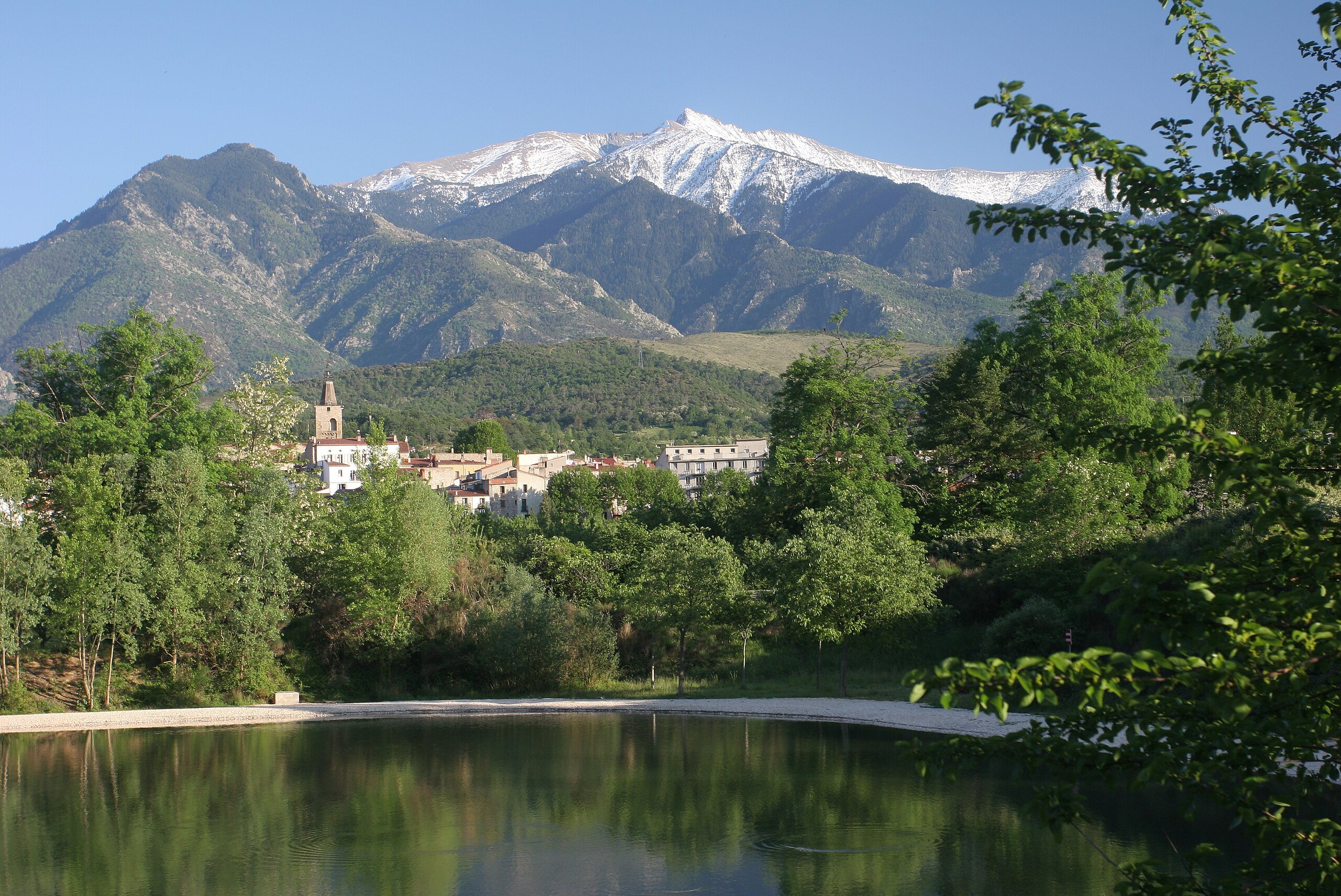 Entdecke Prades: Eine Reise durch Geschichte und Kultur
