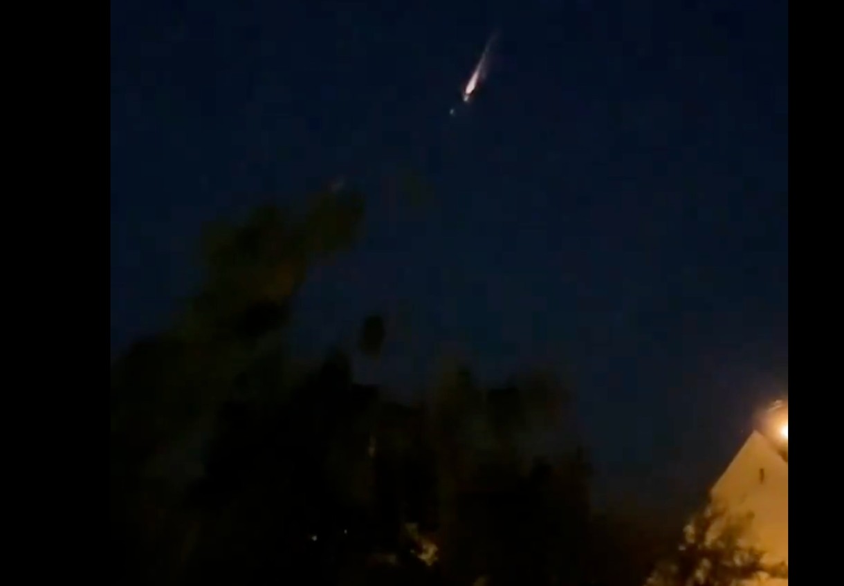 Spektakuläre Lichterscheinung über dem Grand Est: Ein Starlink-Satellit verglüht am Nachthimmel