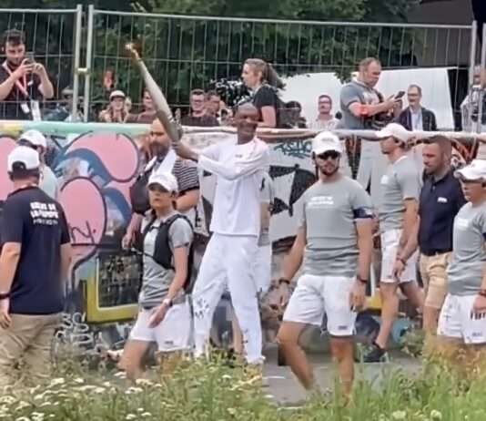 „Wir hatten keine Tickets, aber wir haben Snoop Dogg und Slimane gesehen“: Sicht der Einwohner von Seine-Saint-Denis auf die Olympischen Spiele Snoop_Dogg_Paris