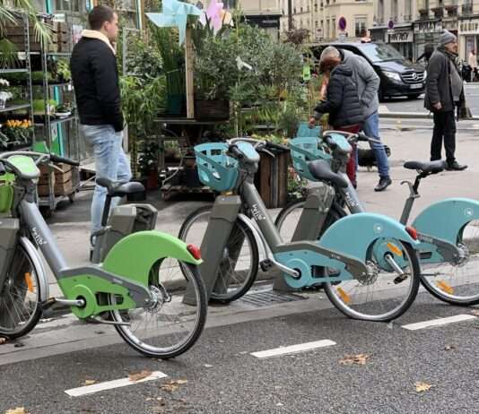 Vélib‘ im Rampenlicht: 2,5 Millionen Fahrten während der Olympischen Spiele in Paris Velib-Station_Paris