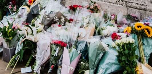 Trauer_Blumen