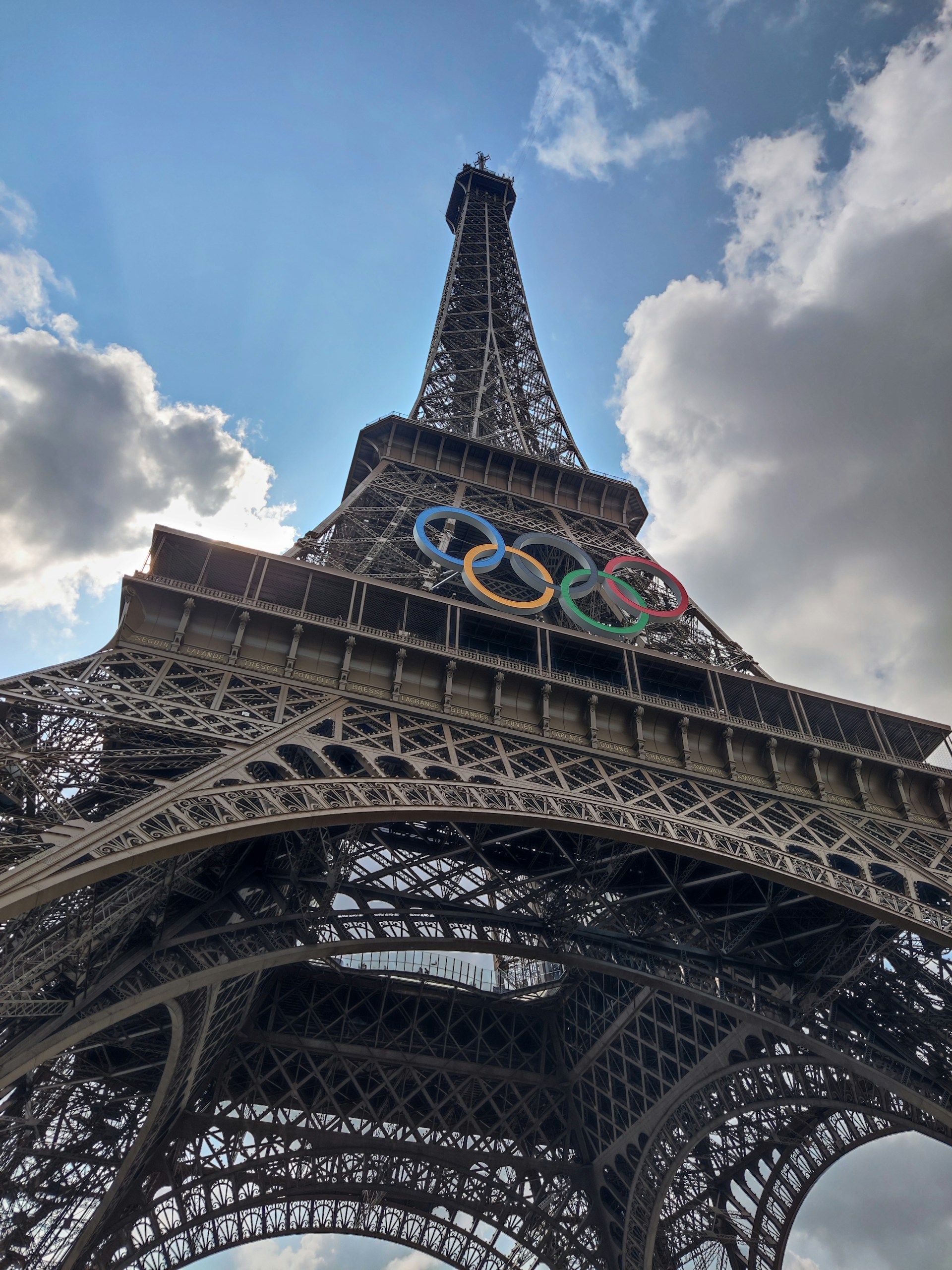 Paris: Ein Anstieg von 10 % der Touristenzahlen zu Allerheiligen – ein „Olympia-Effekt“?