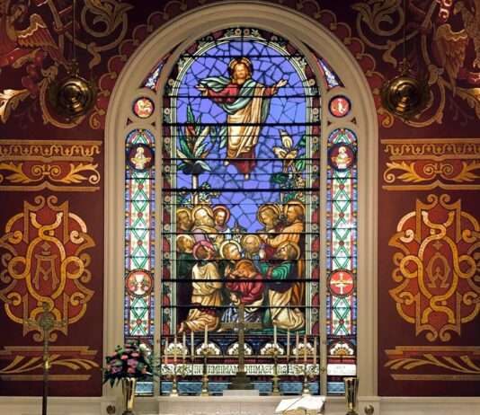 Mariä Himmelfahrt: Ein Fest und zwei Welten – Frankreich und Deutschland im Vergleich Himmelfahrt