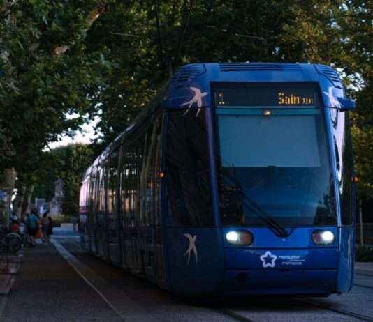 Zwei Jahre Haft für antisemitische Attacke in Montpellier Tram_Montpellier