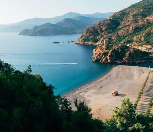 Korsika: 140 Kilometer Küste unbewacht – Seenotretter im Streik wegen fehlendem Rettungsboot Strand_Korsika