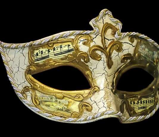 Die Magie der Oper auf dem Land: „La Bohème“ verzaubert Sanxay maske