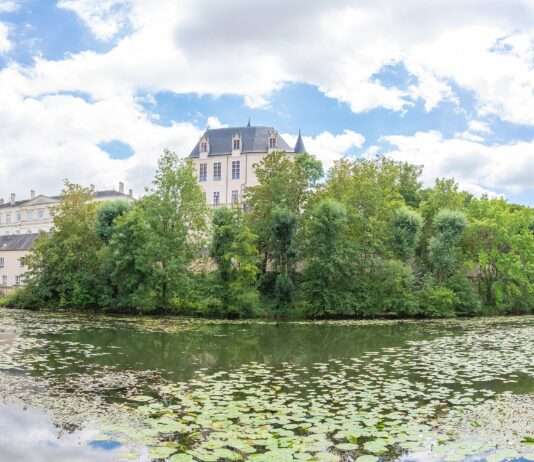 Châteauroux: Ein Spaziergang durch das charmante Herz der Region Indre Château-Raoul