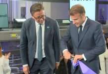 Macron eröffnet neue „futuristische“ Sanofi-Fabrik im Rhône-Tal Macron_Sanofi_ScreenX