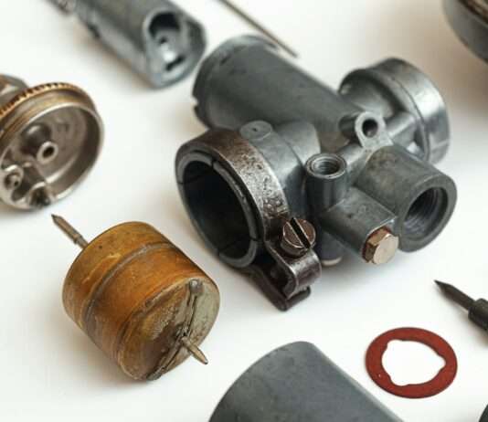 80.000 gefälschte Auto-Ersatzteile in Marseille beschlagnahmt Ersatzteile_Auto